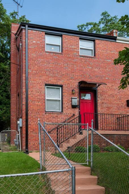 Red Door Rendezvous Villa Washington Esterno foto
