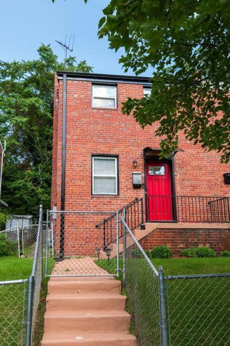 Red Door Rendezvous Villa Washington Esterno foto
